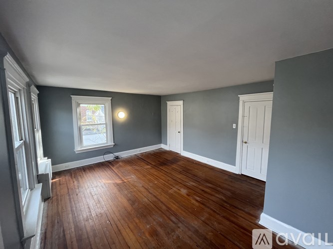 544 King Street 4 Beds Single Family Home for Rent - Photo Gallery 14