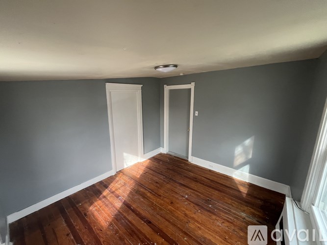 544 King Street 4 Beds Single Family Home for Rent - Photo Gallery 22