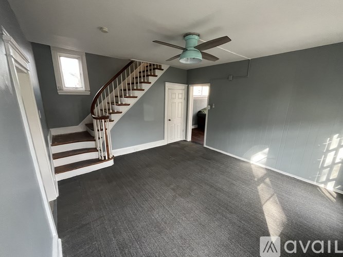 544 King Street 4 Beds Single Family Home for Rent - Photo Gallery 6