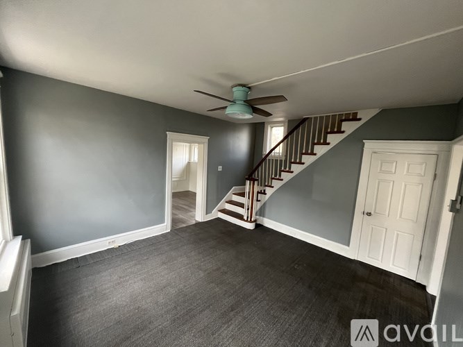 544 King Street 4 Beds Single Family Home for Rent - Photo Gallery 7