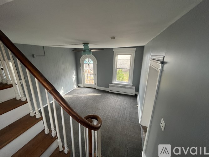 544 King Street 4 Beds Single Family Home for Rent - Photo Gallery 8