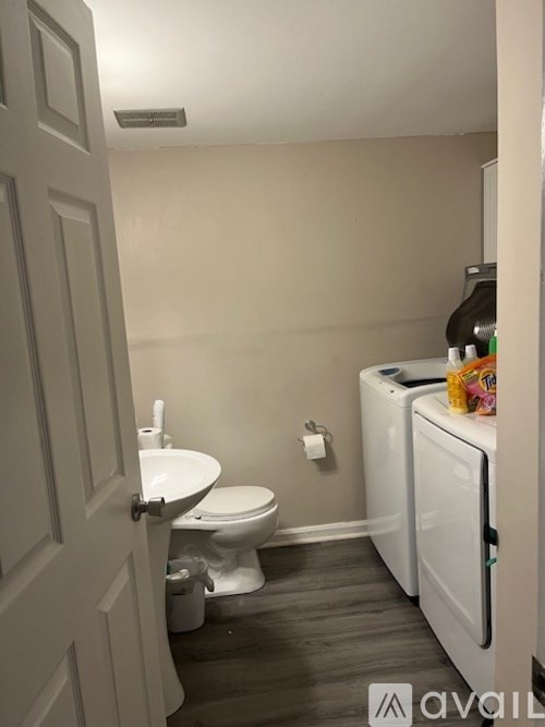 4025 Bluebird Dr 3 Beds Townhouse for Rent - Photo Gallery 13