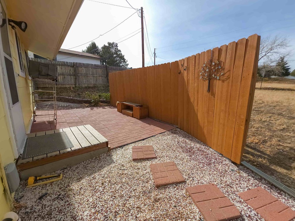 107 Stout Ave 2 Beds House for Rent - Photo Gallery 10