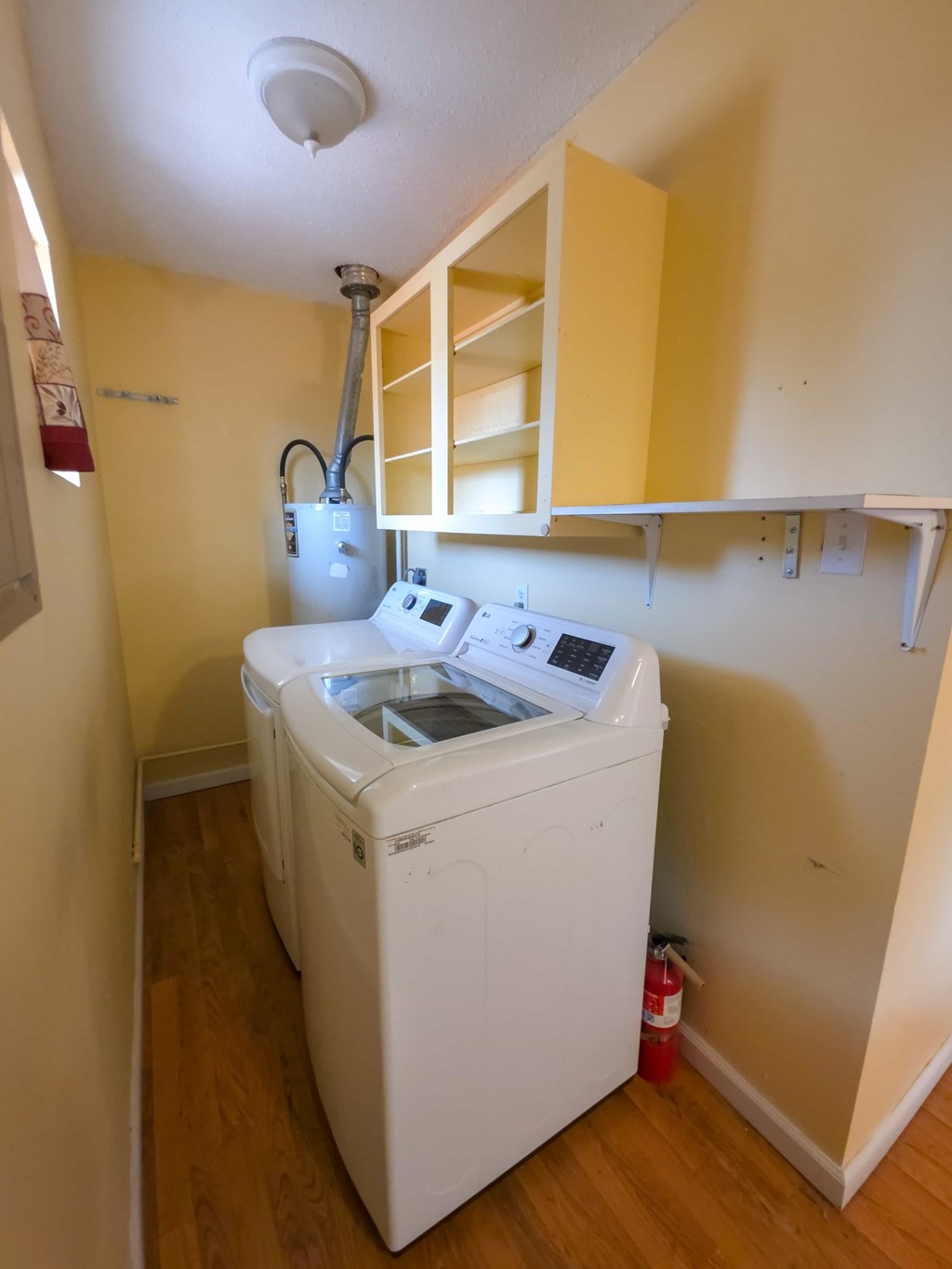 107 Stout Ave 2 Beds House for Rent - Photo Gallery 2