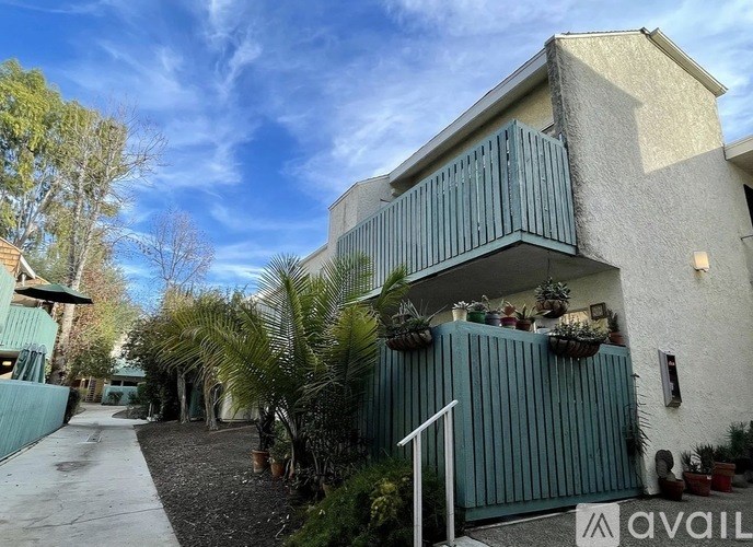 5700 Etiwanda Avenue 2 Beds Condo for Rent - Photo Gallery 12