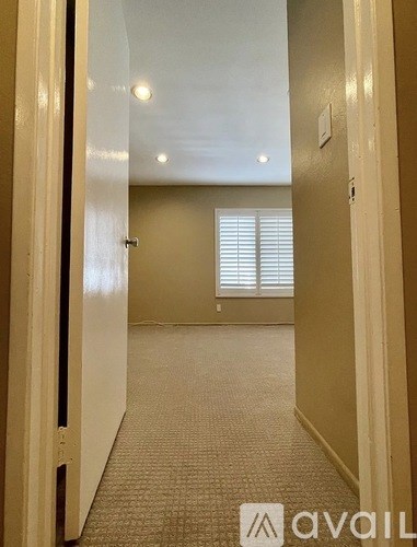 5700 Etiwanda Avenue 2 Beds Condo for Rent - Photo Gallery 13