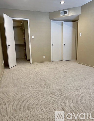 5700 Etiwanda Avenue 2 Beds Condo for Rent - Photo Gallery 14