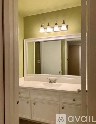 5700 Etiwanda Avenue 2 Beds Condo for Rent - Photo Gallery 6