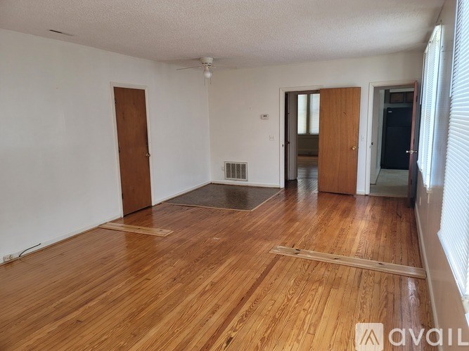 448 W Railroad Ave 2 Beds Single Family Home for Rent - Photo Gallery 6