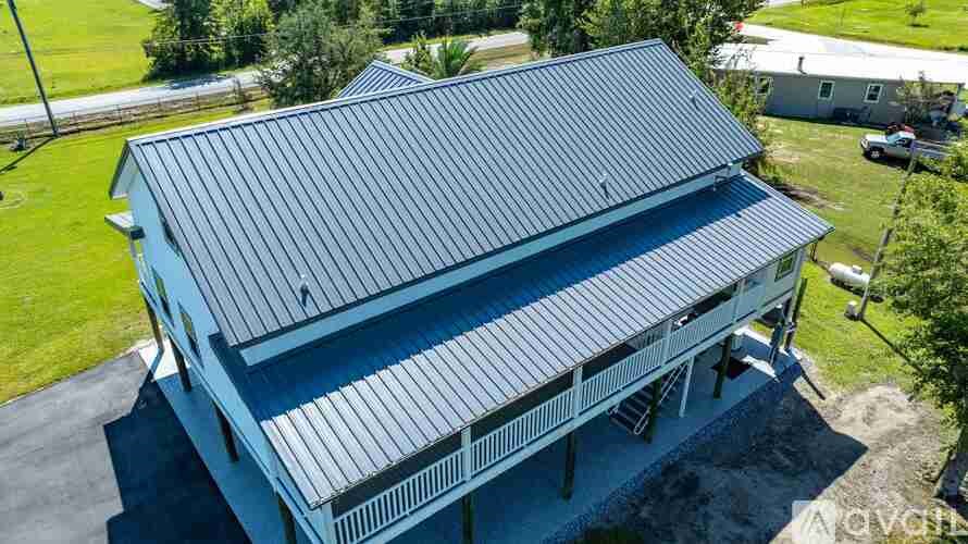 7211 Bay Crest Road 5 Beds Single Family Home for Rent - Photo Gallery 35