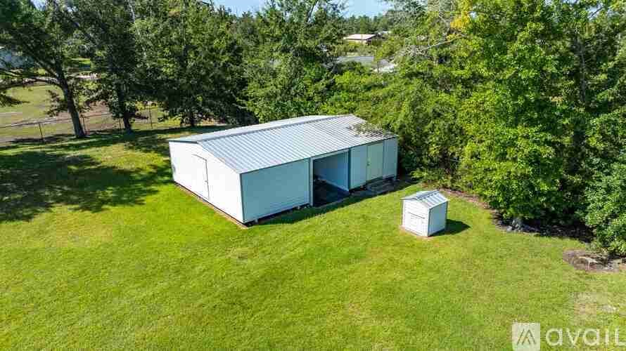 7211 Bay Crest Road 5 Beds Single Family Home for Rent - Photo Gallery 6