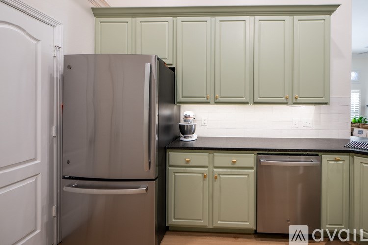 1814 Morning Glory 3 Beds Single Family Home for Rent - Photo Gallery 13