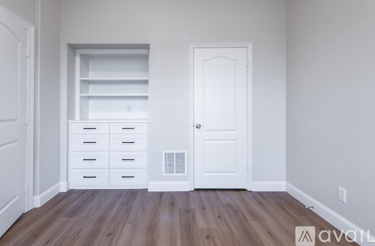 1814 Morning Glory 3 Beds Single Family Home for Rent - Photo Gallery 15