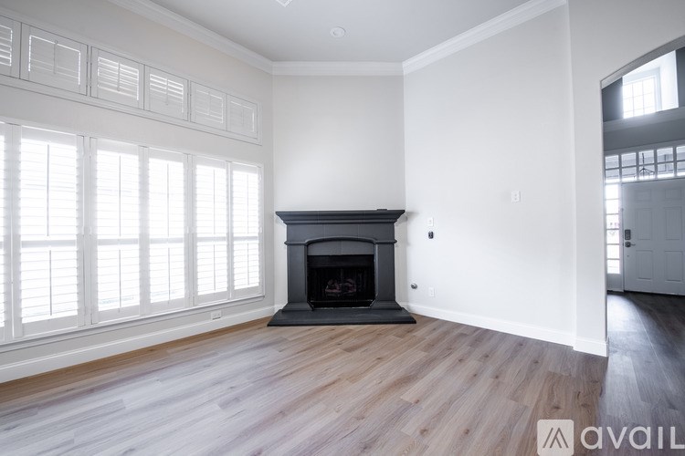 1814 Morning Glory 3 Beds Single Family Home for Rent - Photo Gallery 7