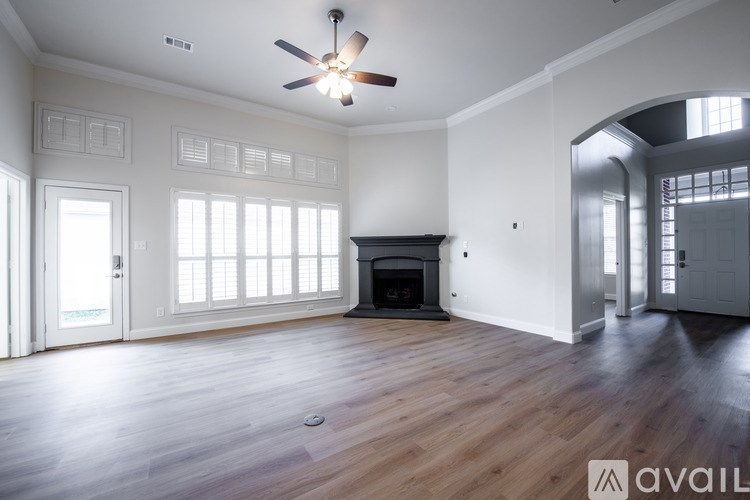 1814 Morning Glory 3 Beds Single Family Home for Rent - Photo Gallery 8