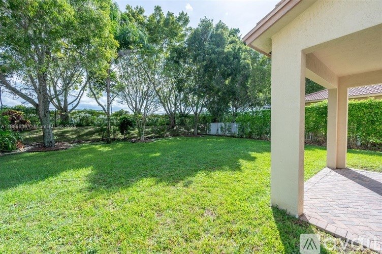 19282 Seneca Ave 4 Beds Single Family Home for Rent - Photo Gallery 18