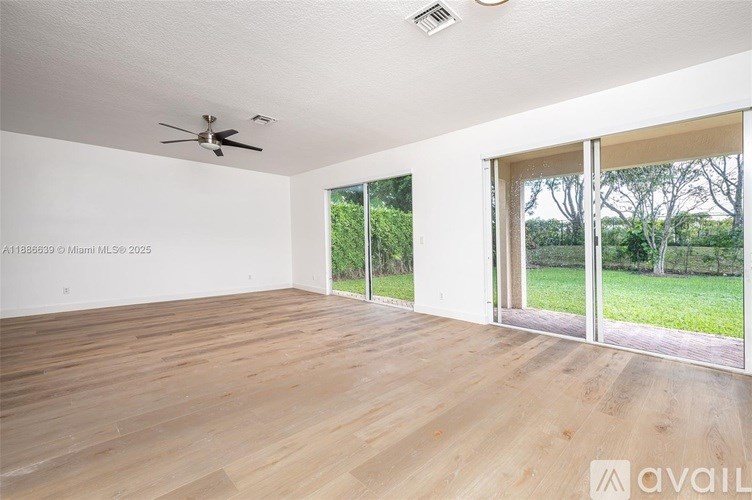 19282 Seneca Ave 4 Beds Single Family Home for Rent - Photo Gallery 10