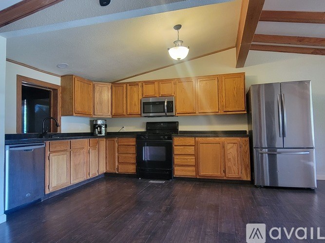 7697 Missouri 176 4 Beds Single Family Home for Rent - Photo Gallery 6