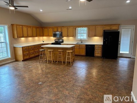 6205 Lynnfield Rd 3 Beds Apartment for Rent