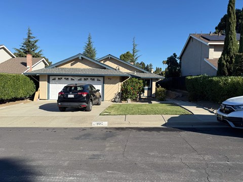870 Coral Ridge Circle 4 Beds Apartment for Rent