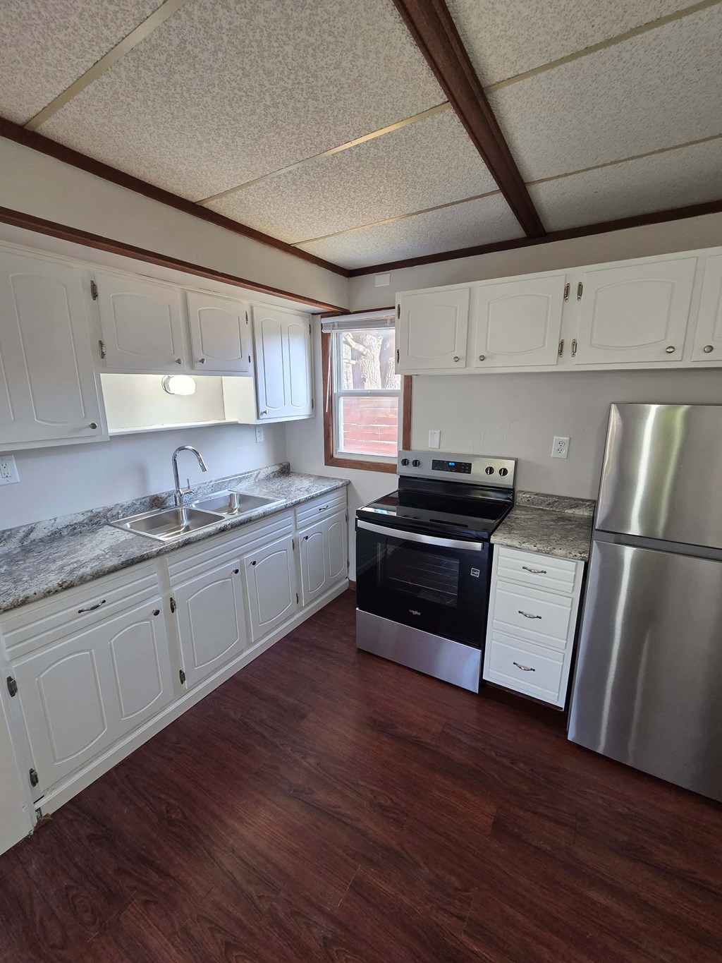 6003, 6005, 6007 Burns Street 1-2 Beds Apartment for Rent - Photo Gallery 10