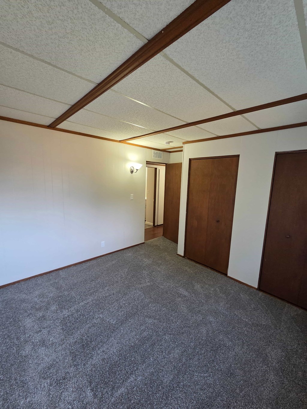 6003, 6005, 6007 Burns Street 1-2 Beds Apartment for Rent - Photo Gallery 13