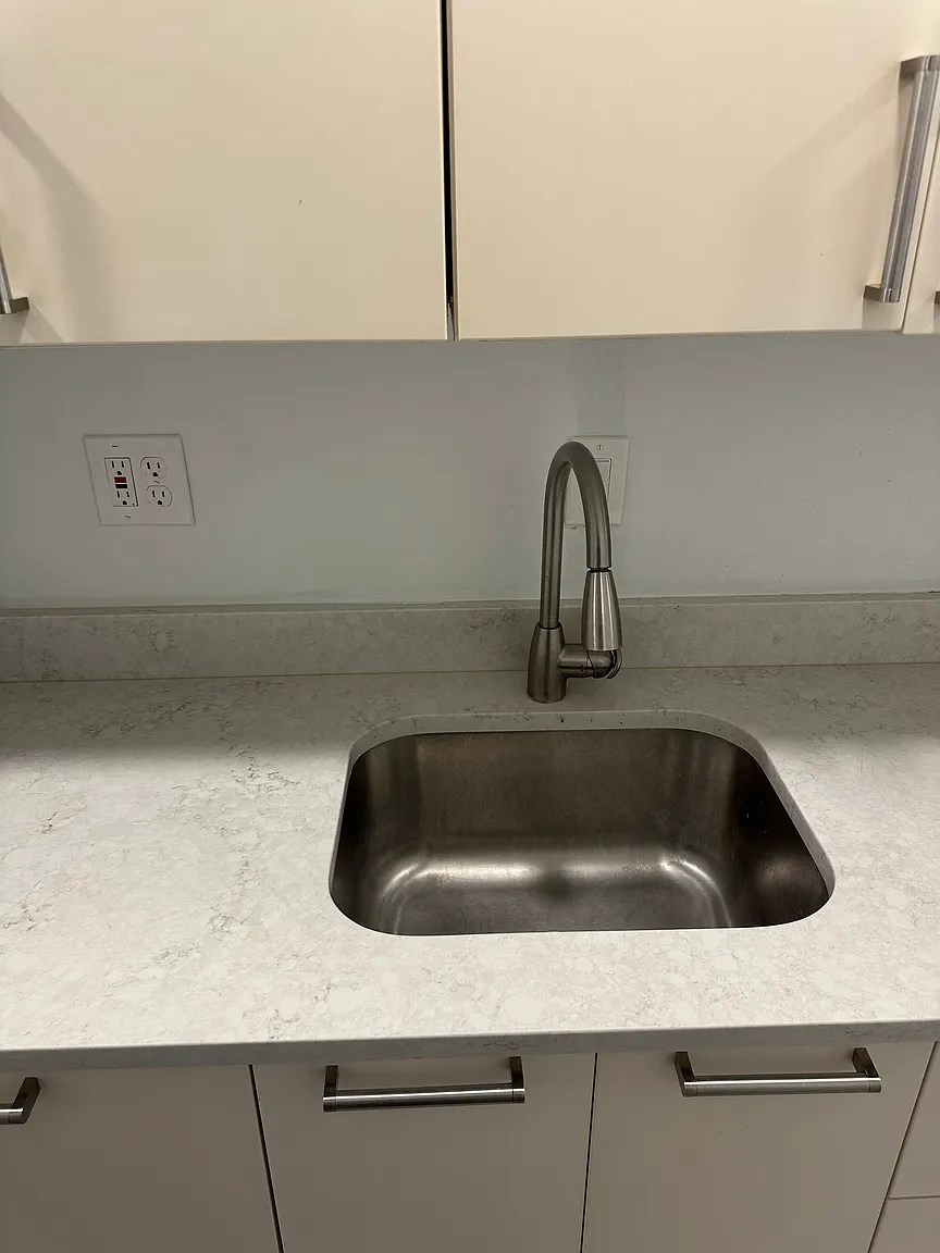 1501 1st Street Southwest 1 Bed Apartment for Rent - Photo Gallery 2