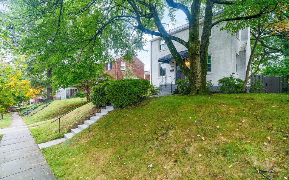 150 Chesapeake Street Southwest 3 Beds House for Rent - Photo Gallery 22