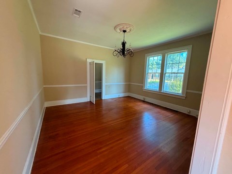 711 Park Place 3 Beds Apartment for Rent