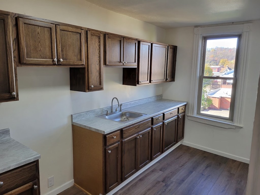 626 Ohio Avenue 3 Beds House for Rent - Photo Gallery 13