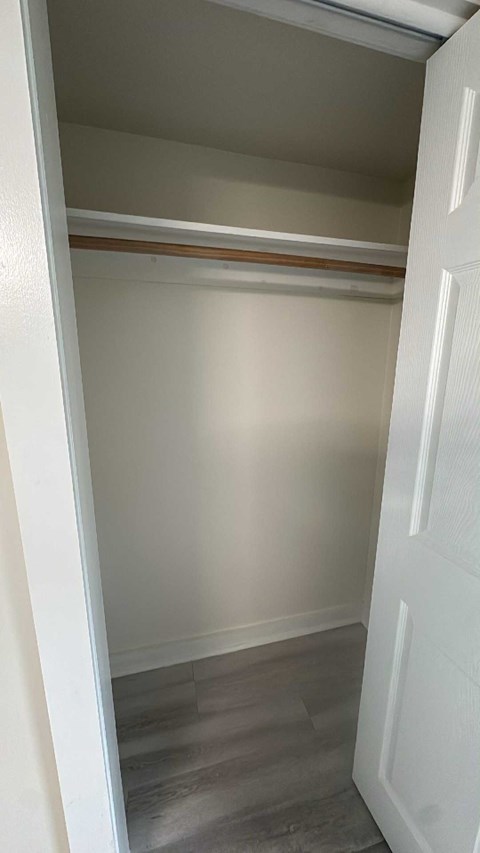 100 Bay St 2 Beds Apartment for Rent