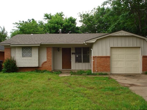 232 NW 81St 3 Beds Apartment for Rent