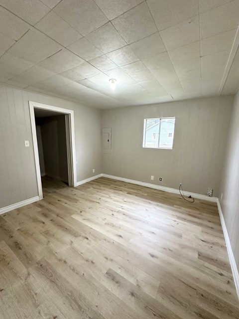 113 Fred St. 4 Beds Apartment for Rent