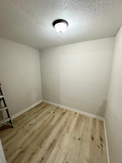 113 Fred St. 4 Beds Apartment for Rent