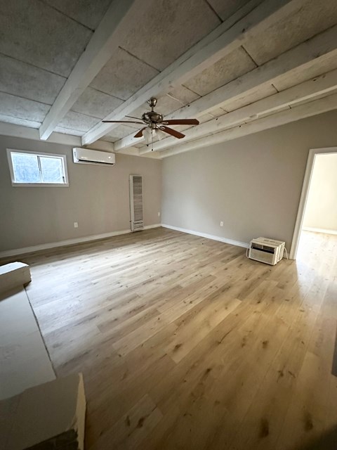 113 Fred St. 4 Beds Apartment for Rent