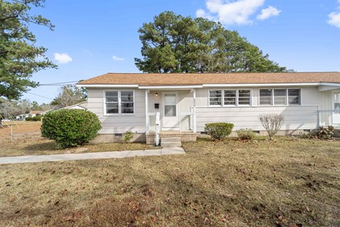 2272 Onslow Drive 2 Beds Apartment for Rent