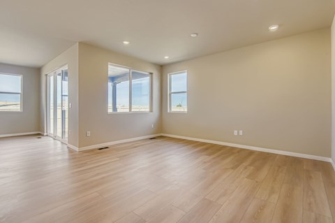 13725 Daffodil Point 5 Beds Apartment for Rent