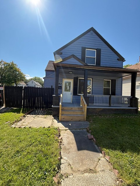 6714 Chambers Avenue 5 Beds Apartment for Rent
