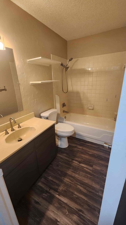 3008 Westrim Drive 3 Beds Apartment for Rent