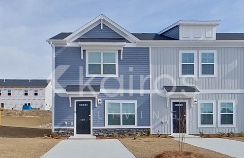 2215 Banyon Cir 3 Beds Apartment for Rent