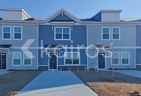2185 Banyon Cir 3 Beds Apartment for Rent