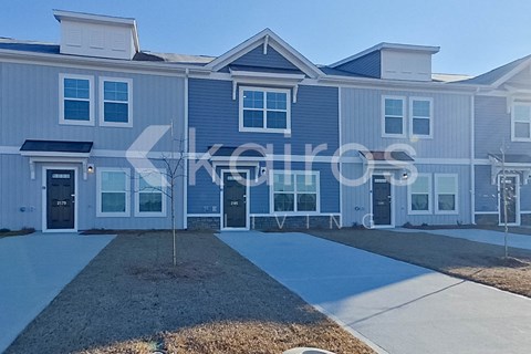 2185 Banyon Cir 3 Beds Apartment for Rent