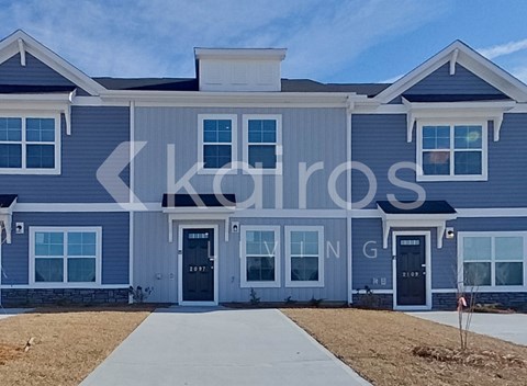 2097 Banyon Cir 3 Beds Apartment for Rent