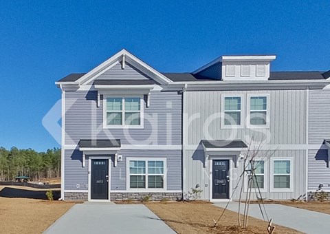 2073 Banyon Cir 3 Beds Apartment for Rent