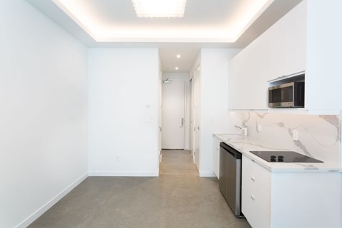 735 Taylor Street Studio Apartment for Rent - Photo Gallery 2