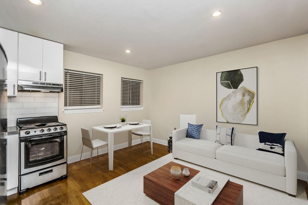 2385 FOLSOM Apartments