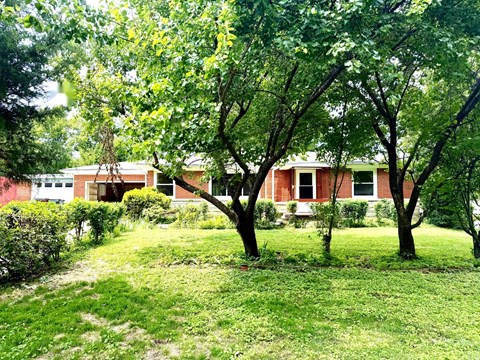 708 Grant Avenue 3 Beds Apartment for Rent