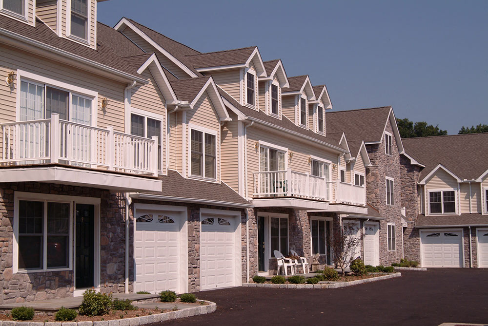 The Village At Maple Pointe