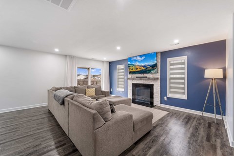 408 Cattle Ranch Lane 3 Beds Apartment for Rent