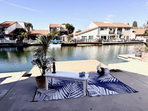 1659 E. Bridgeport Lane 2 Beds Apartment for Rent